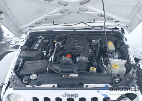 2013 Jeep Wrangler Sport z USA, uszkodzony, nr VIN 1C4AJWAG1DL674792